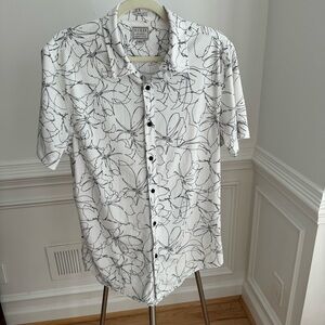 Guess Men's White with Black Floral Design Short Sleeve Button-Down Shirt Size L